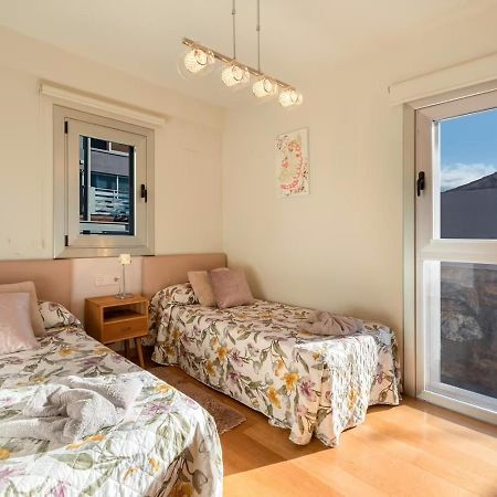 Villa Golden Horizon Con Piscina Privada Climatizada 圣乌尔苏拉 外观 照片