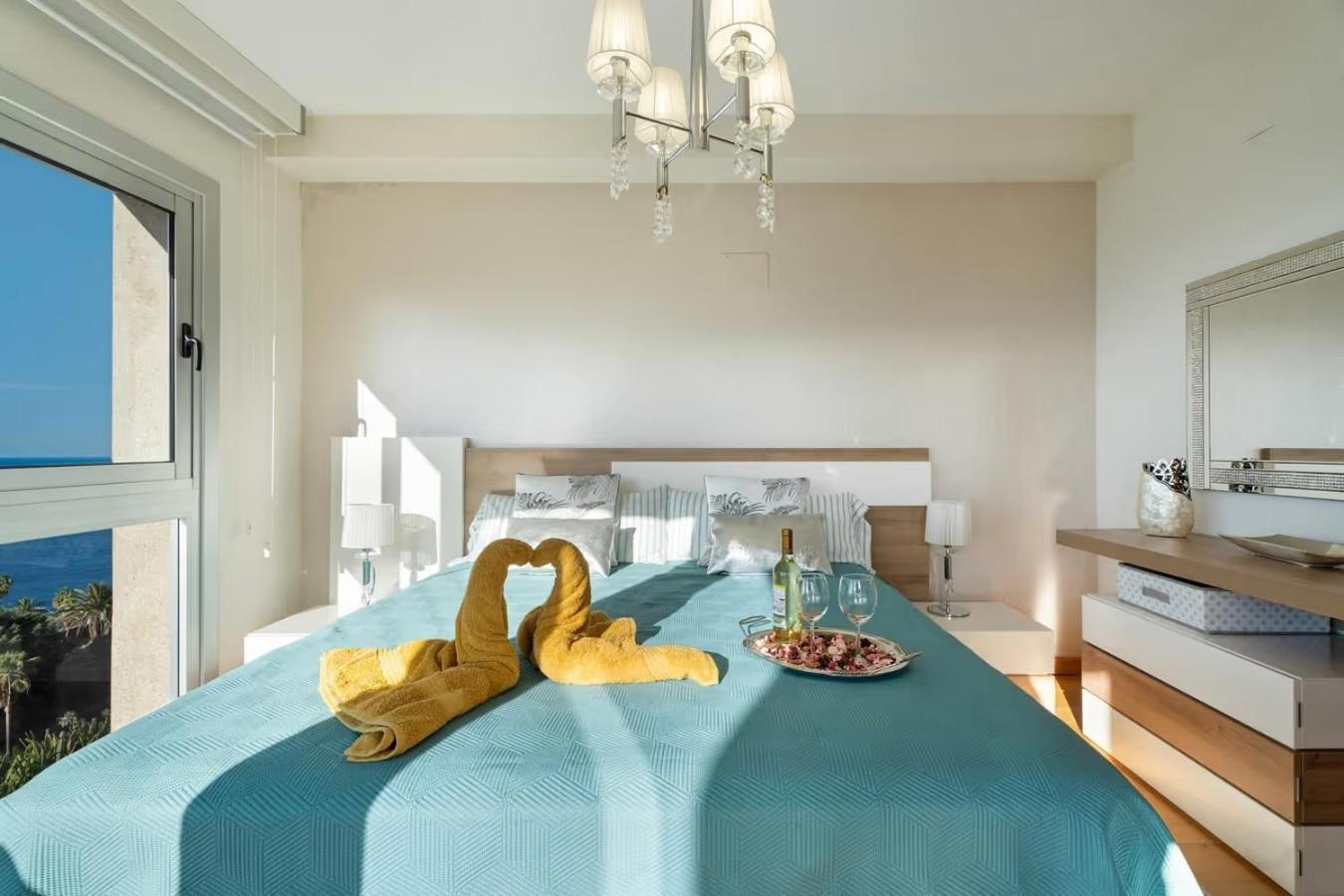 Villa Golden Horizon Con Piscina Privada Climatizada 圣乌尔苏拉 外观 照片