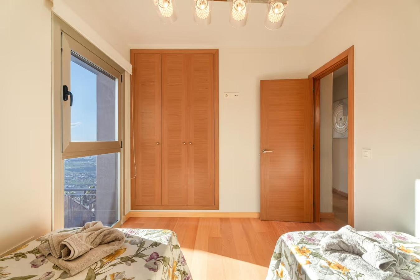 Villa Golden Horizon Con Piscina Privada Climatizada 圣乌尔苏拉 外观 照片