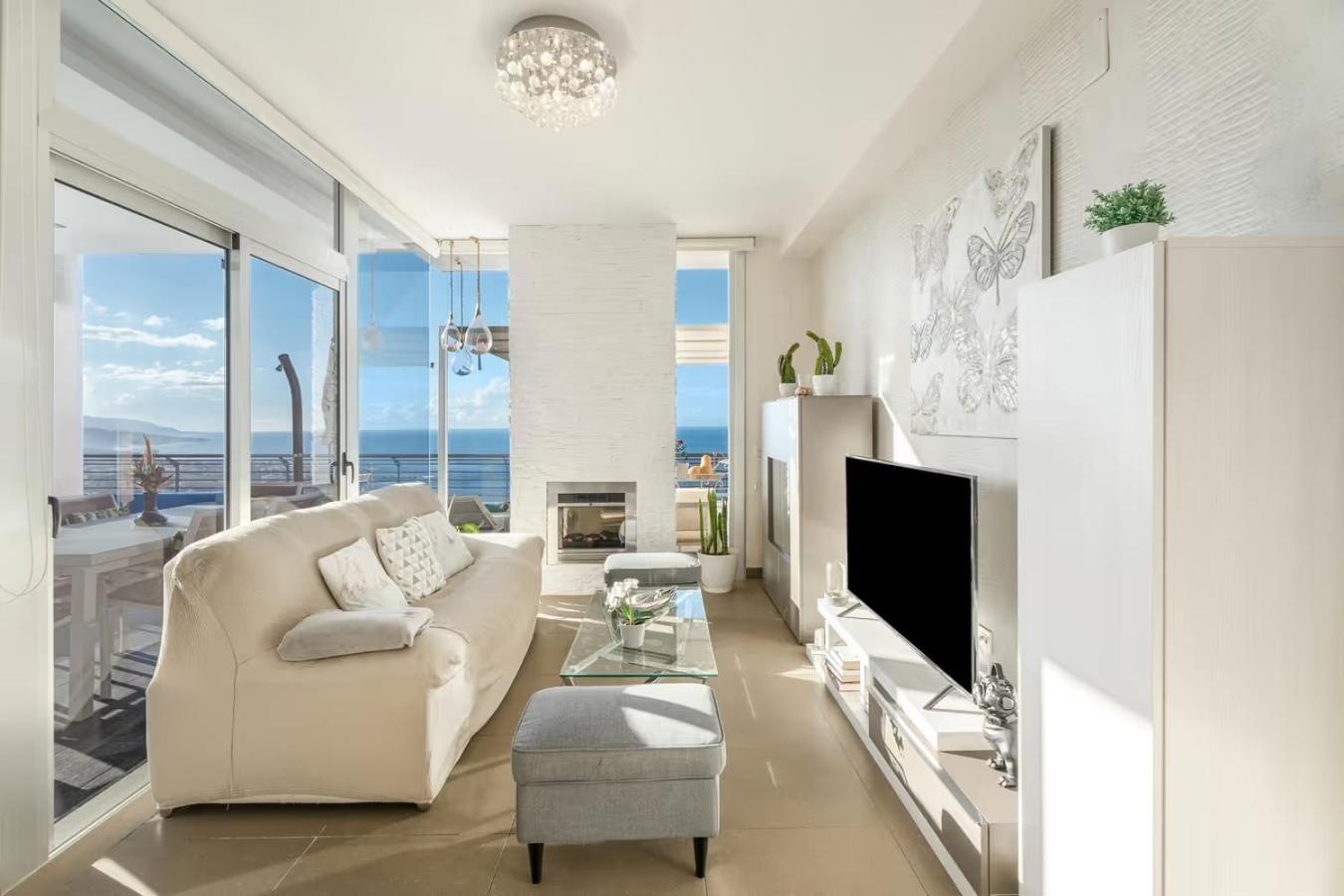 Villa Golden Horizon Con Piscina Privada Climatizada 圣乌尔苏拉 外观 照片